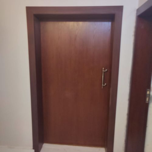 تفصيل ابواب خشب سيهات